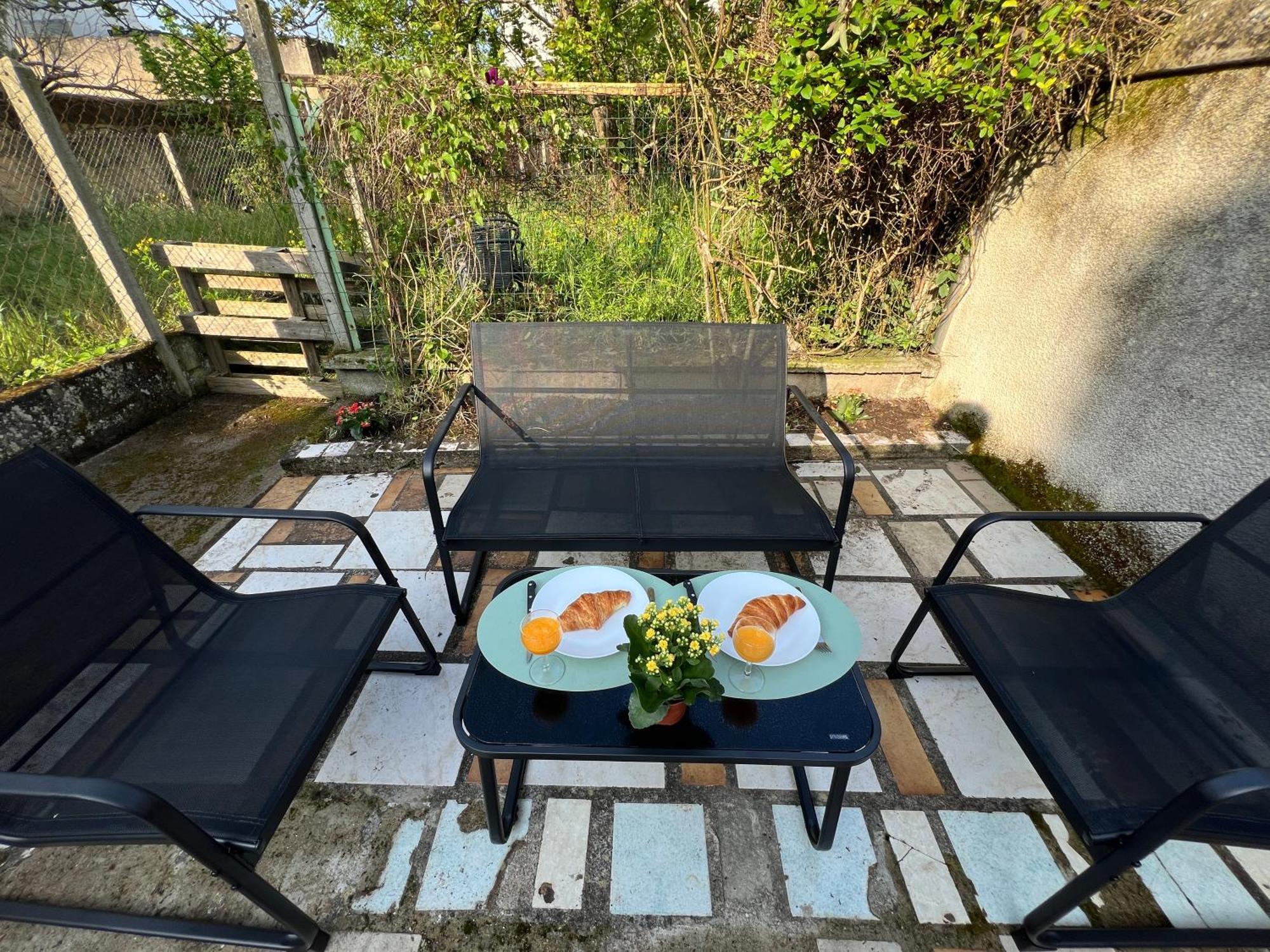 Studios Cozy 2A4 Pers Avec Jardin I Proche Futuroscope Chatellerault Exterior photo